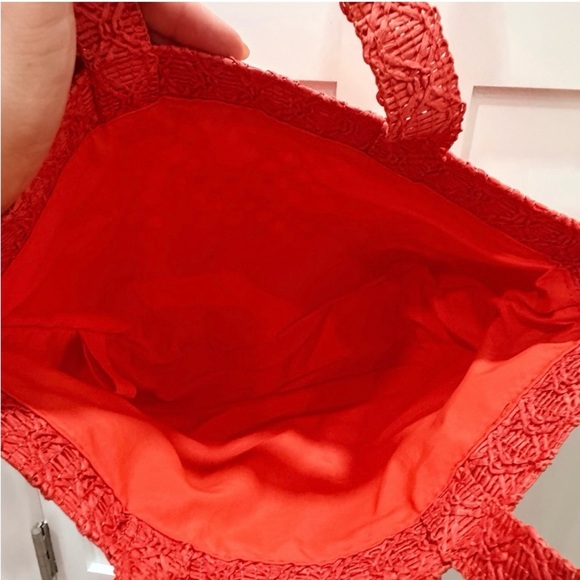 New! Limited Edition Dior Beauty Raffia Tote - Picture 4 of 8